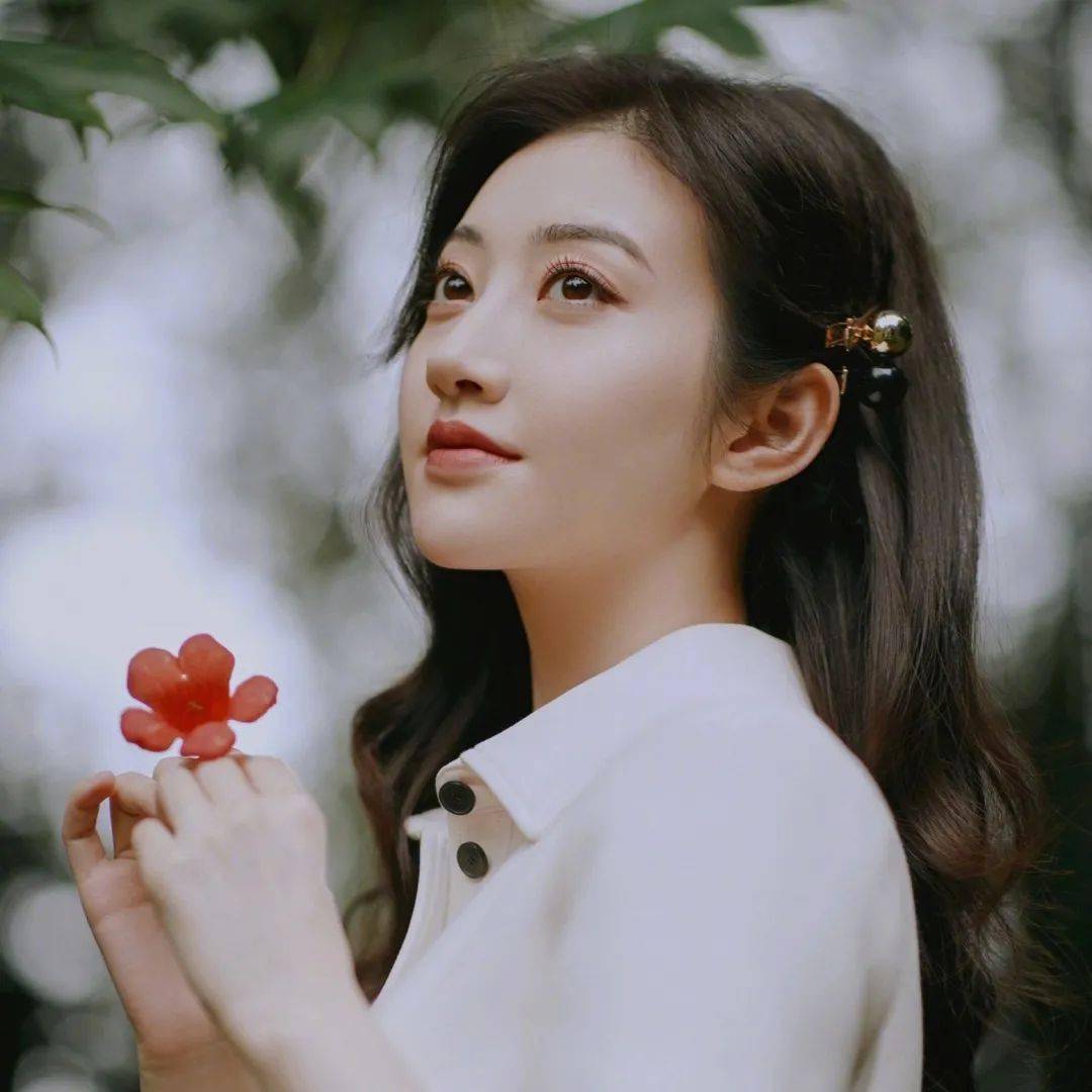 双眼皮|为什么“整容脸”女孩,更受直男欢迎?