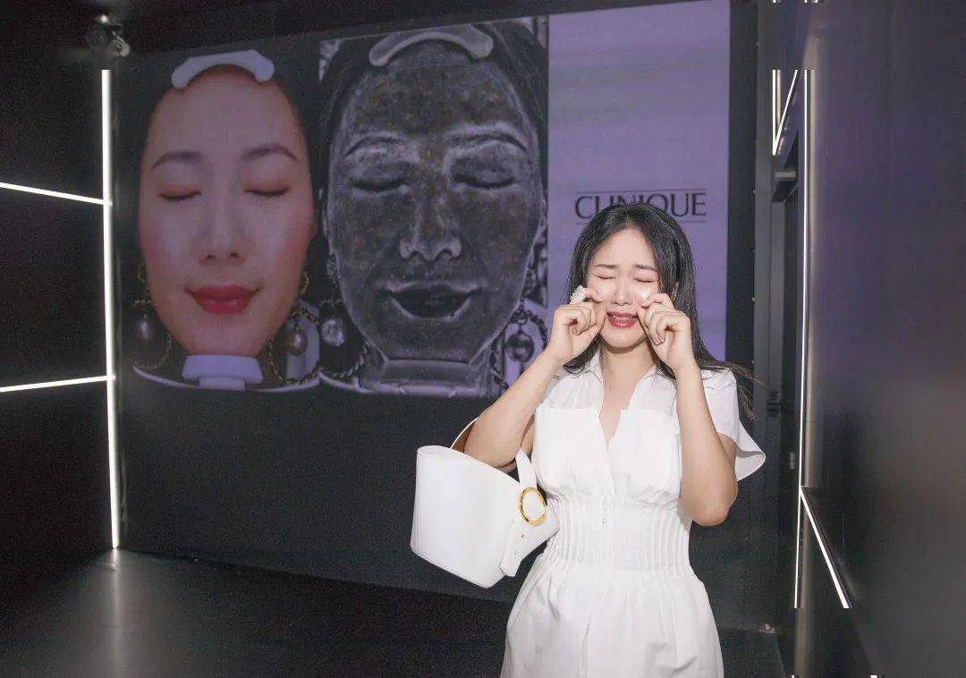 倩碧|在302万人美白片场，我被皮肤真相小黑屋爆击了……