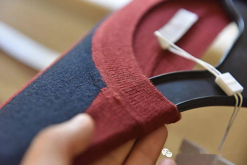 字母|福利 | 初秋原货精品：MM字母T恤，大牌条纹针织衫，V家POLO衫