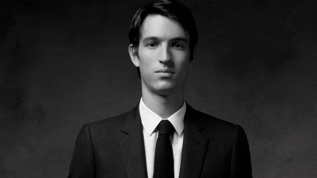 国模|女神归来,奚梦瑶拍摄LOUIS VUITTON的广告!