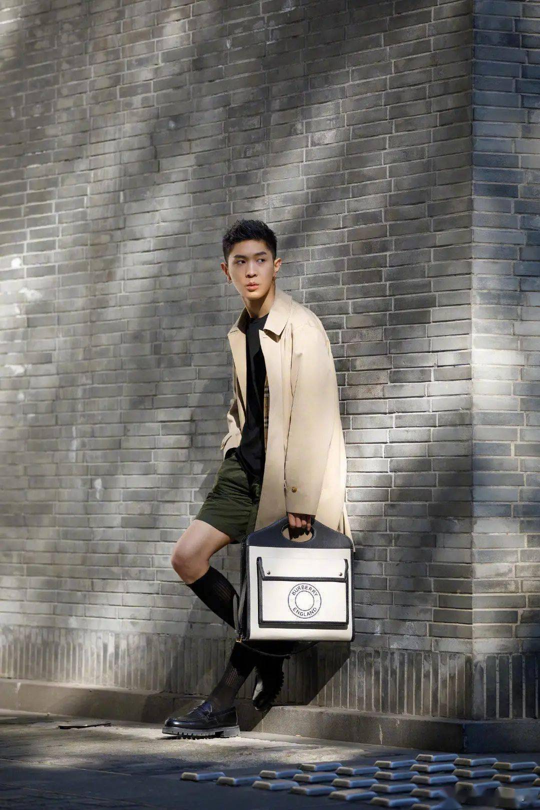 包袋|包包上新合辑,下半年流行的风向标都在这里了!