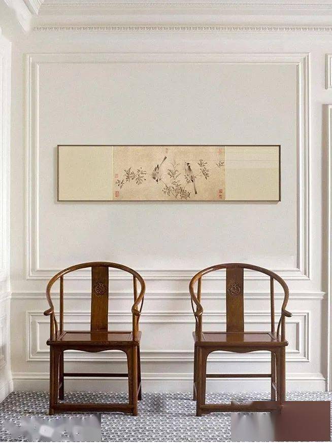 照片|显穷大白墙+网红装饰画=悲剧！