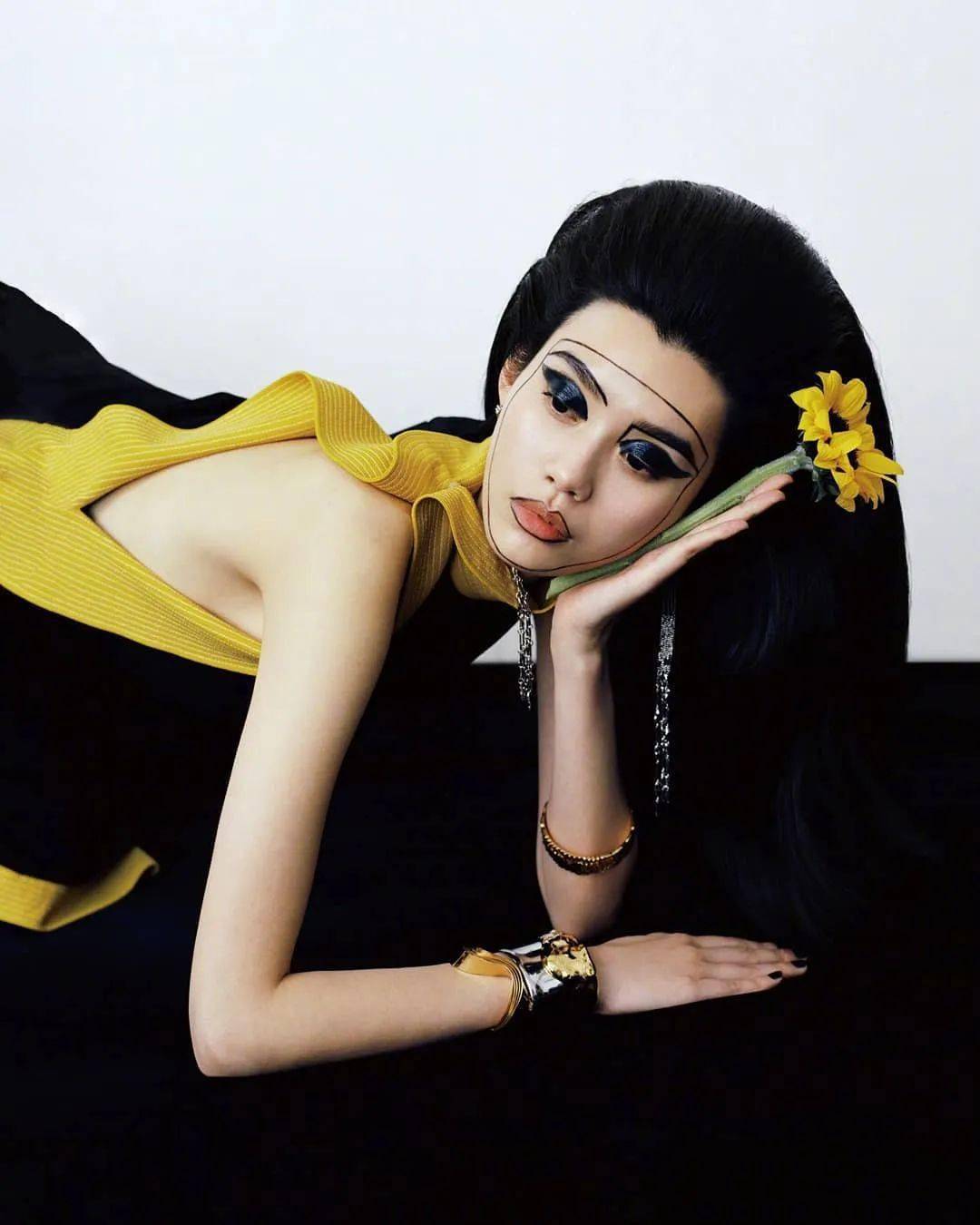 国模|女神归来,奚梦瑶拍摄LOUIS VUITTON的广告!