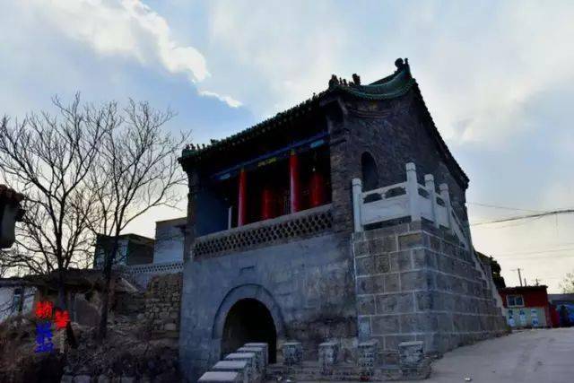 (摄于往年)锁簧镇地处平定县城南部,总面积53平方公里,其中耕地面积