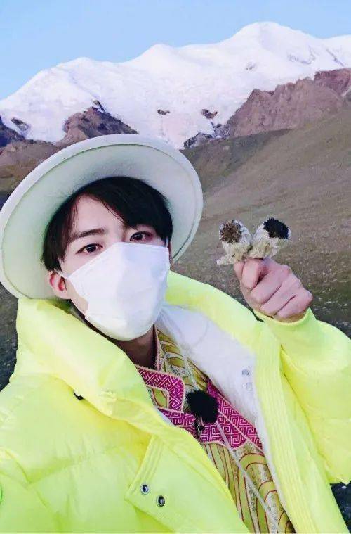 嘉宾|被骂惨了！网红男星和节目组公开道歉