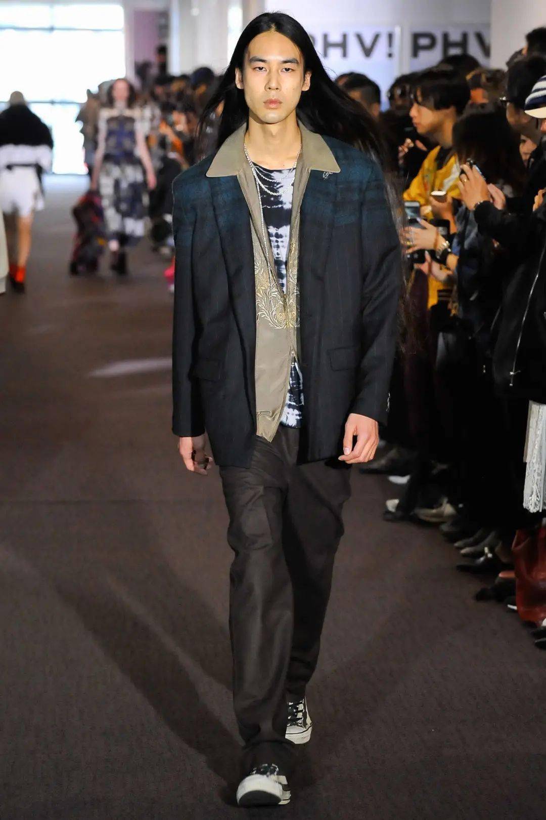 日本|承袭于三宅一生的精致街头雅痞，这个小众日本品牌有点东西