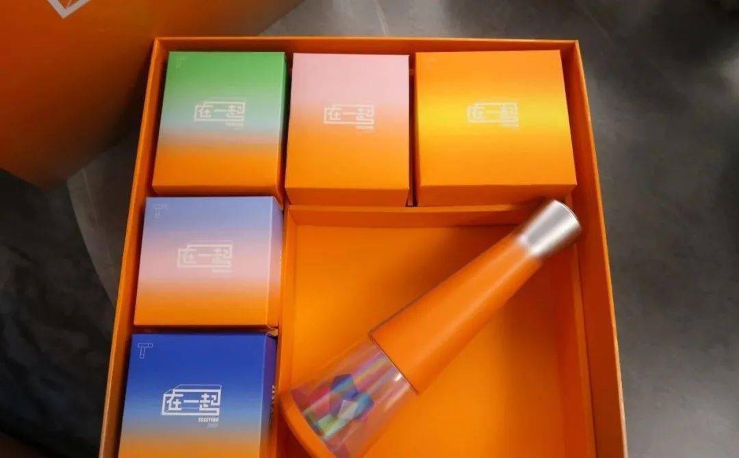 主题|今年这些大公司的月饼，羡慕哭了。
