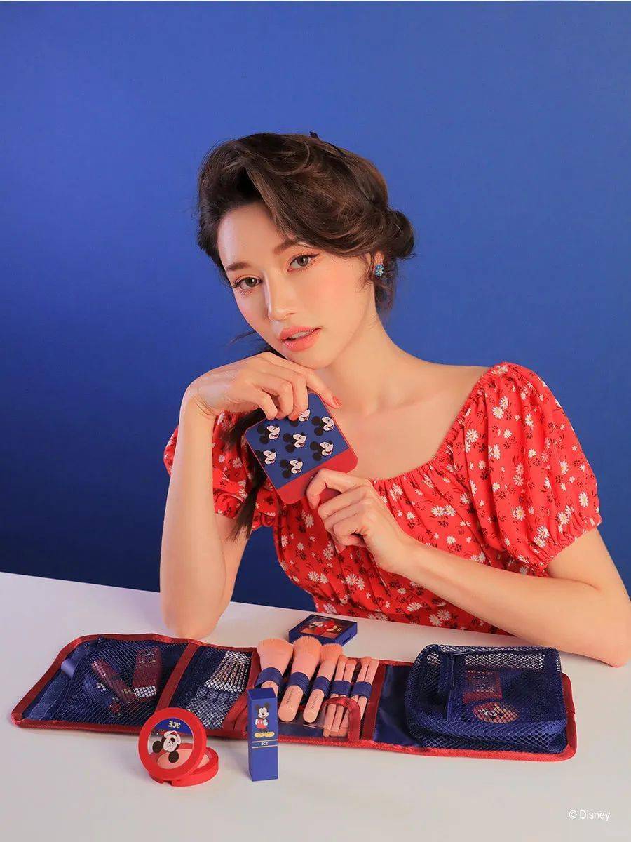 迪士尼|球球迪士尼搞点“阳间”的联名款吧！
