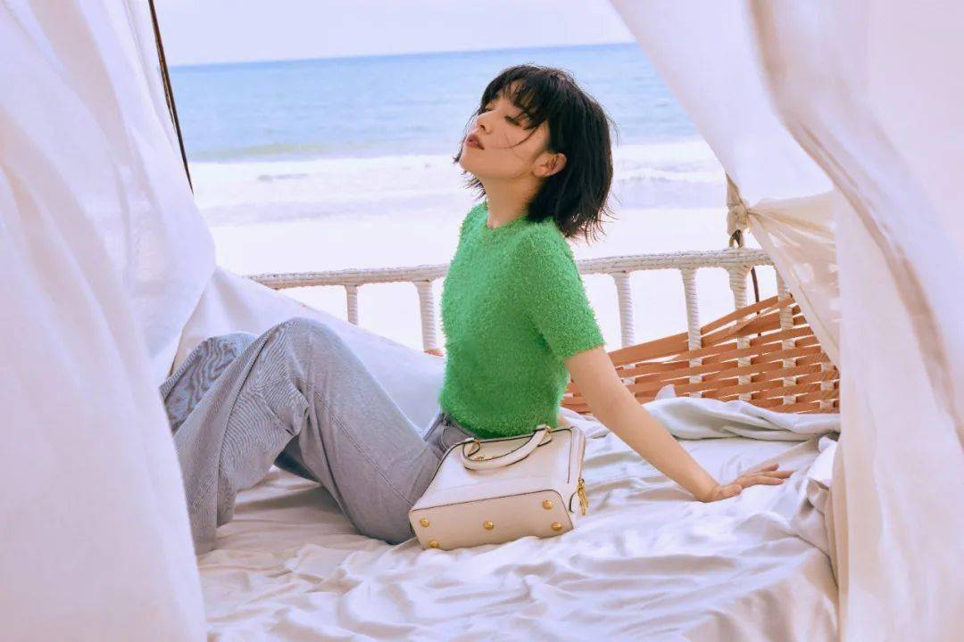 短发|这个女人好迷人！还有什么造型是她驾驭不了的？