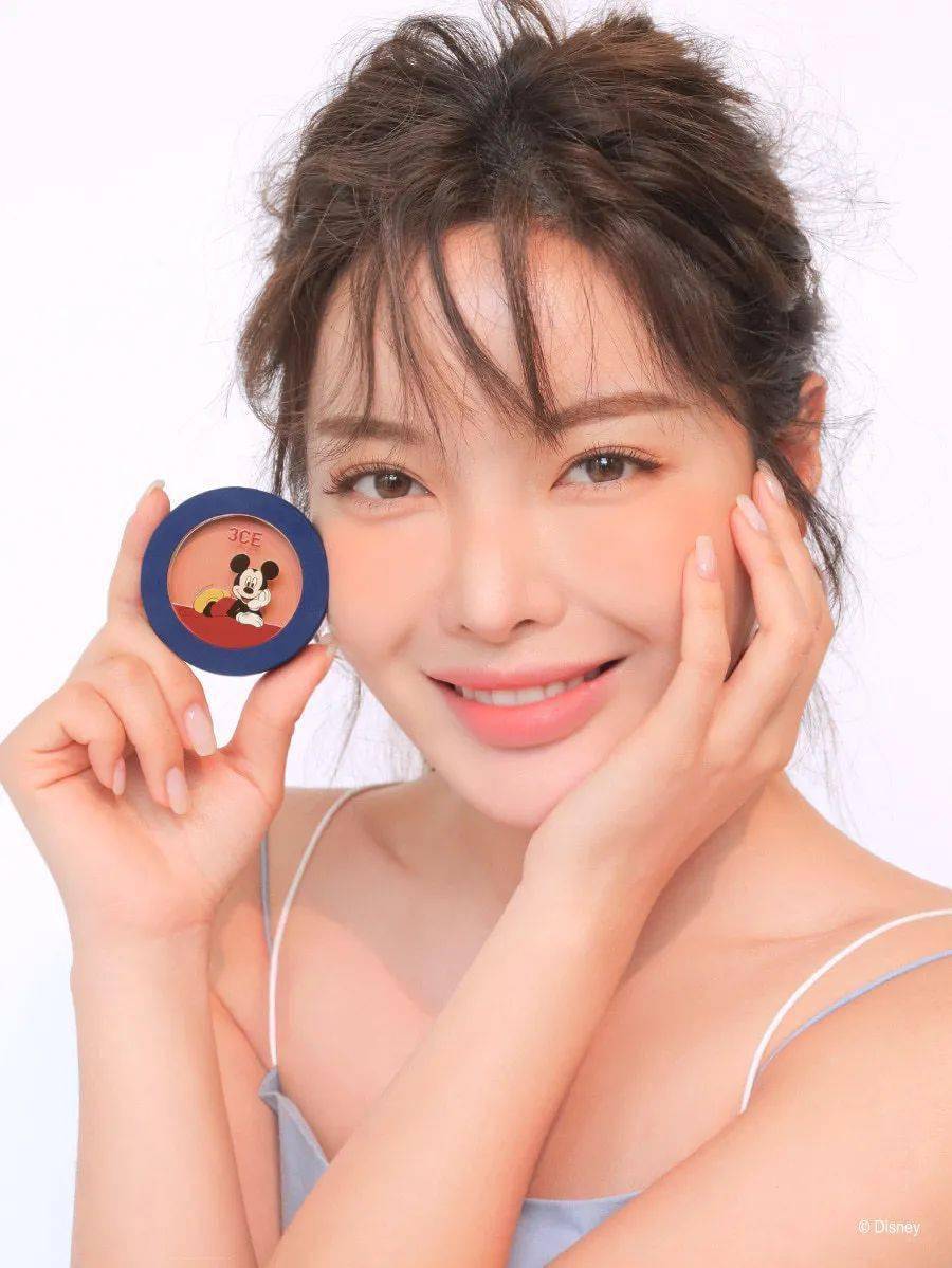 迪士尼|球球迪士尼搞点“阳间”的联名款吧！