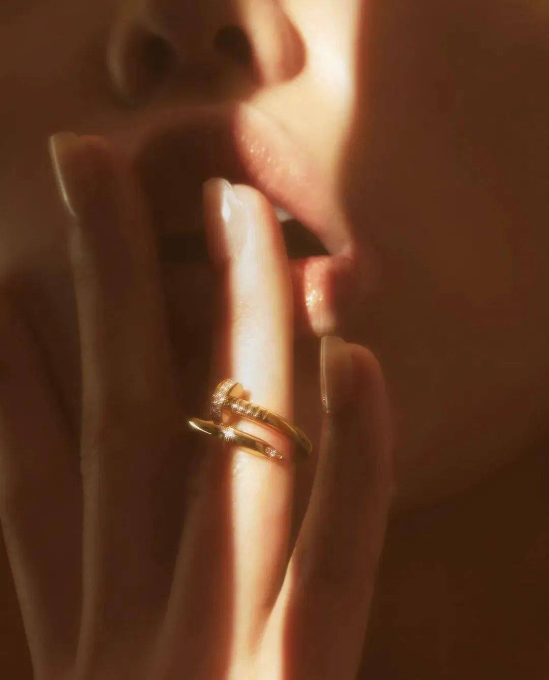 时尚|戴上这个时尚单品=看起来很贵!美到犯规!!