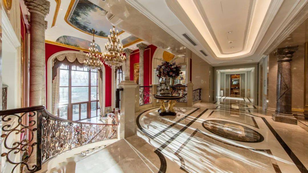 上海楼梯展 | 法式独栋别墅,楼梯散发着豪华和典雅!
