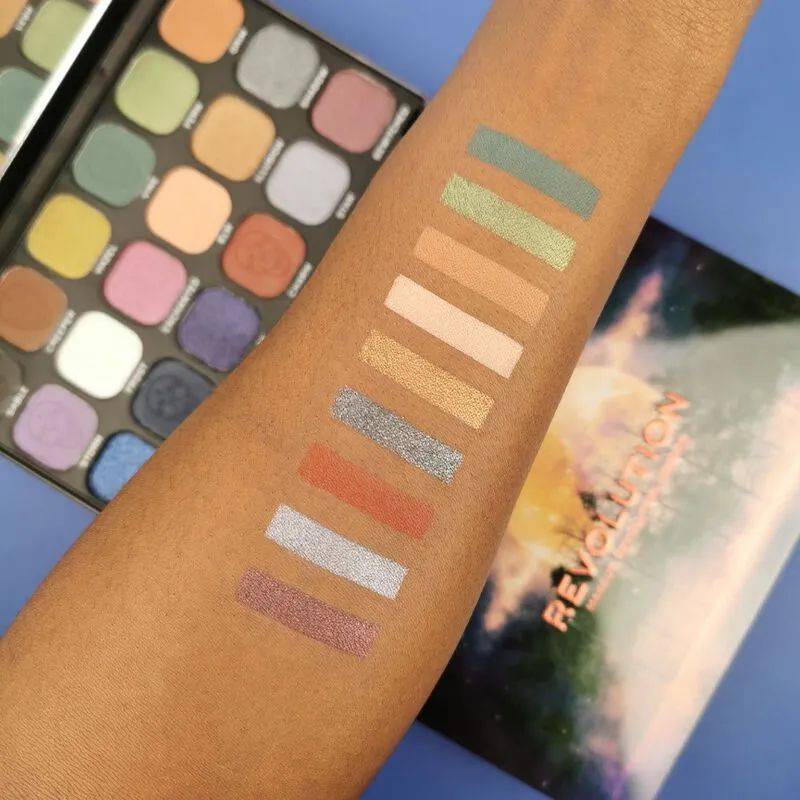 Coast|这几款新眼影盘配色真绝！还实用！我的钱包该怎么办？