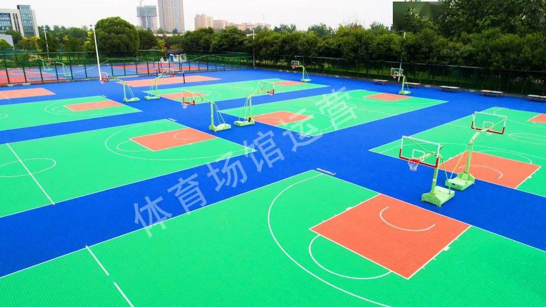 10  西京学院综合体育场