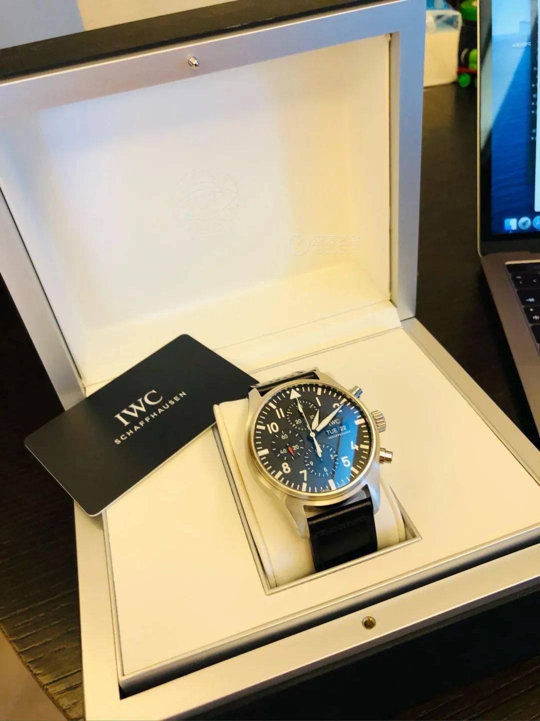 表带|终于读懂了机械表的魅力 入手万国飞计