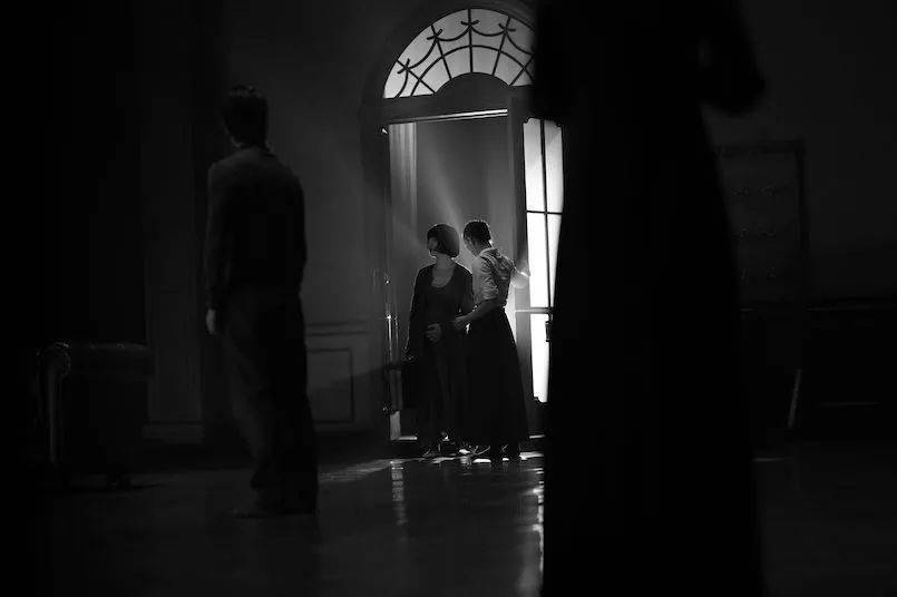 舞美|分享丨为什么舞剧《大饭店》的舞美服化美得让人上头