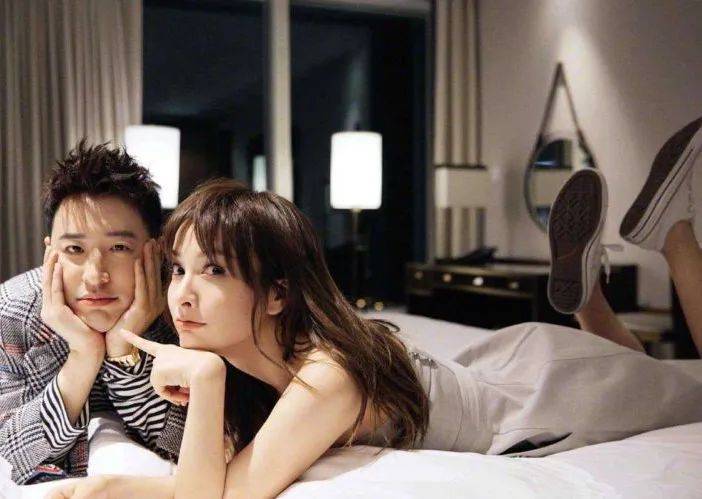 爱情|为何磕CP总戳中你的隐形high点?