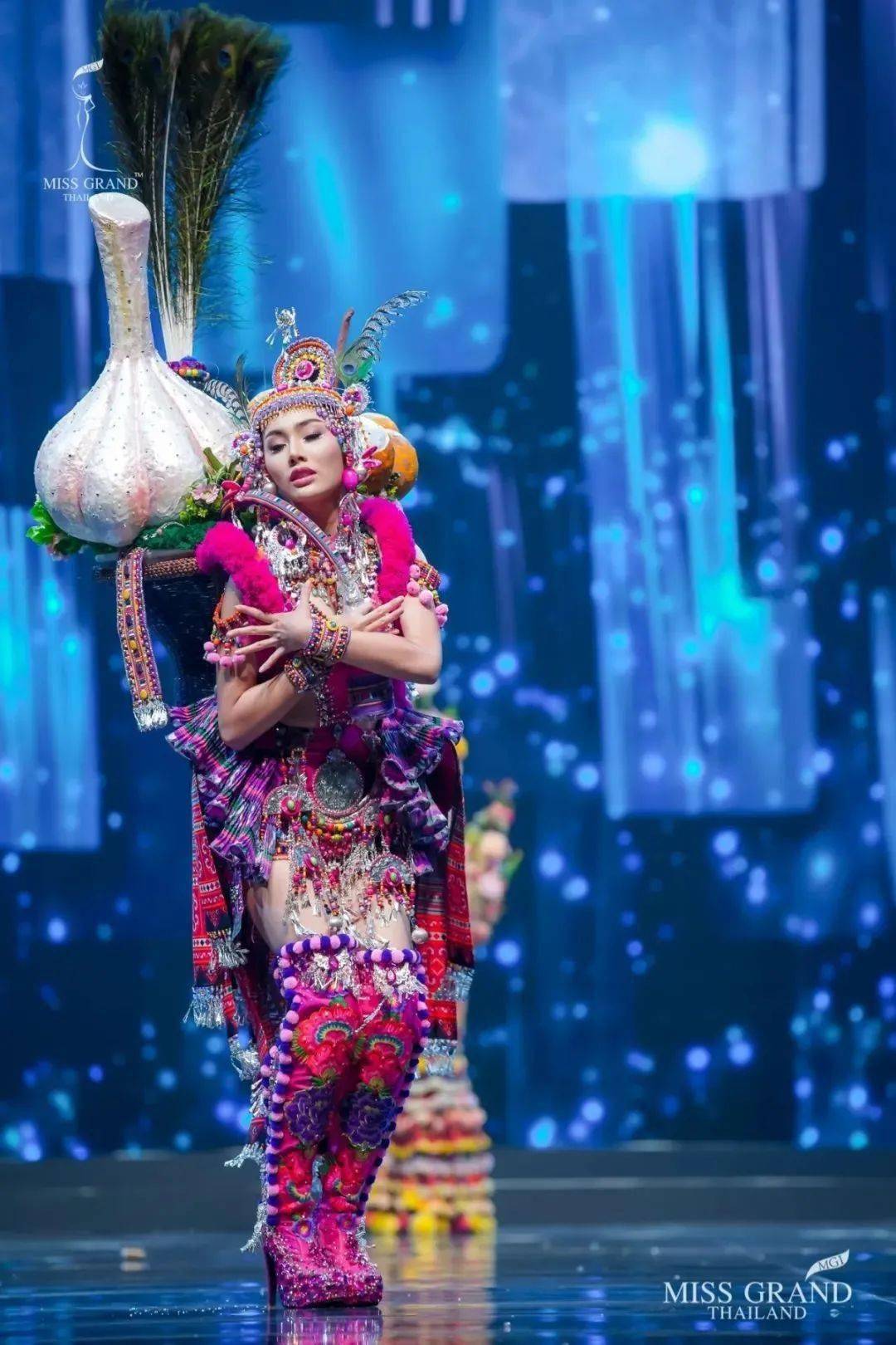 佳丽|性感到流鼻血！泰国妖艳选美燃爆全球，一波“大尺度”现场照，堪比维密