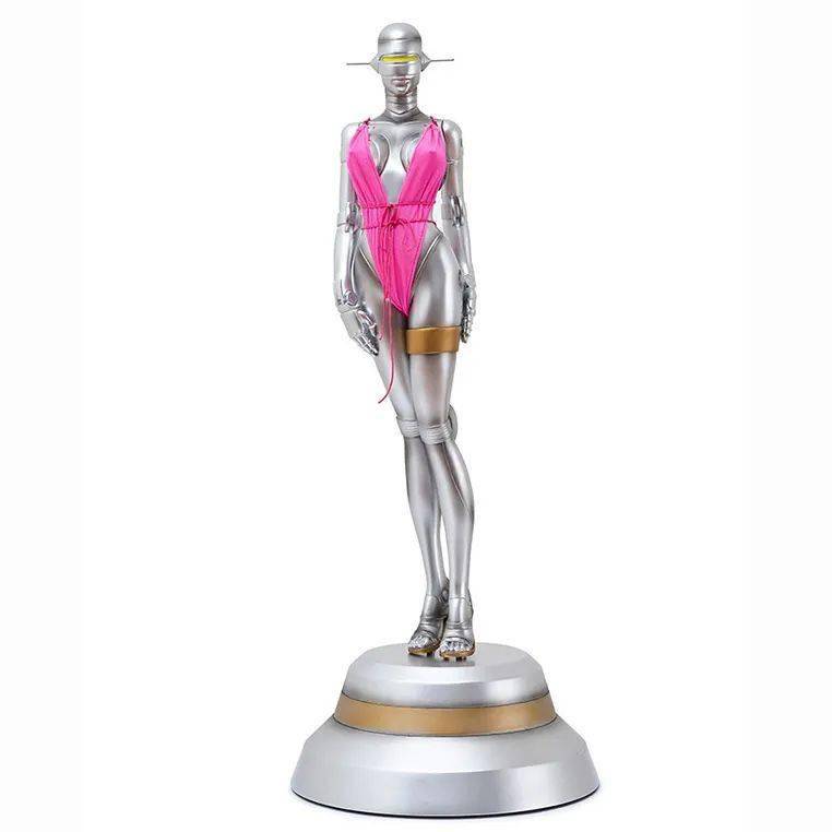 Daily|兰博基尼联名山本耀司造车，Supreme与徕卡推出望远镜｜直男Daily