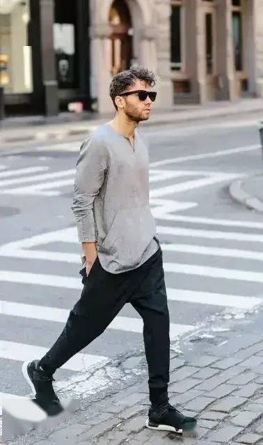 颜色|初秋男士穿衣,请避开这些让人不适的“老头色”