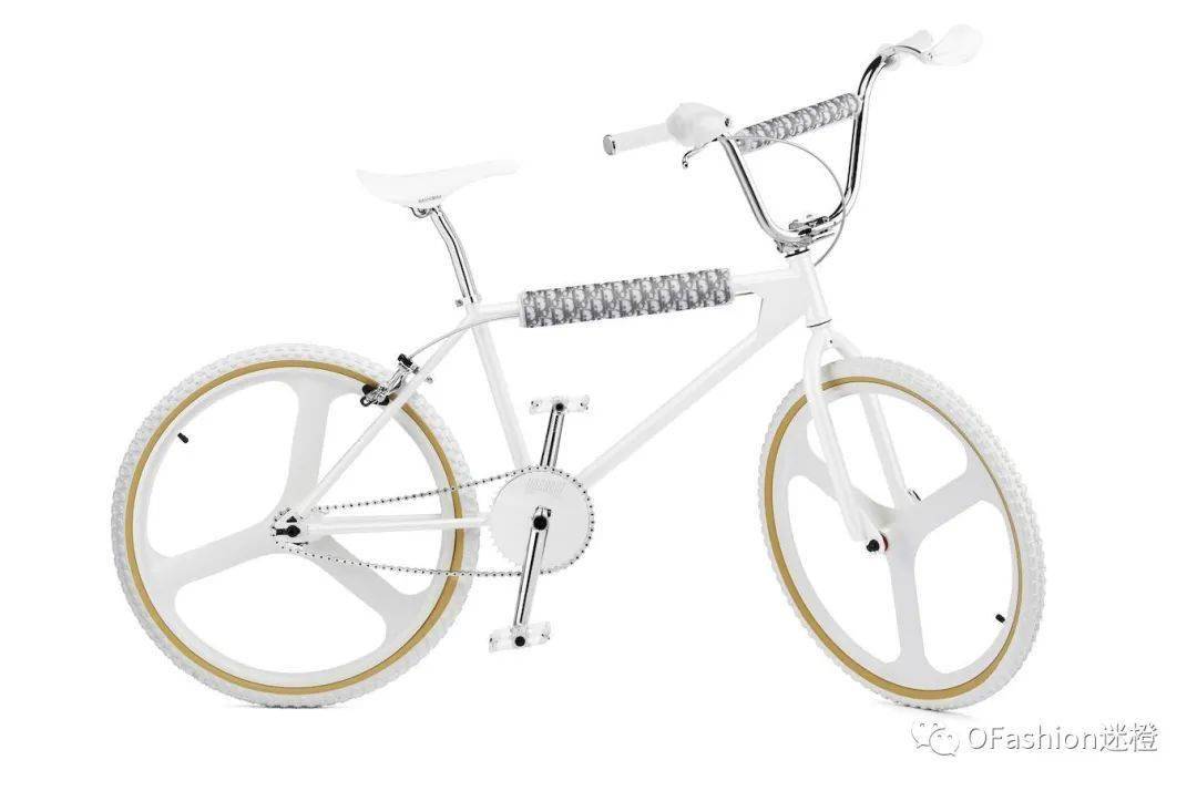 Stussy|10万的Dior X AJ不算啥，20万的Dior踏板车才是真香！