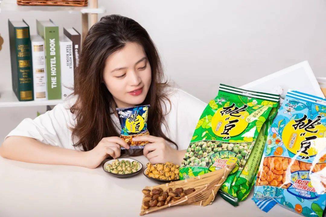 花生|? 连隔壁家小孩都忍不住来跟我抢着吃的零食！真的太香了！