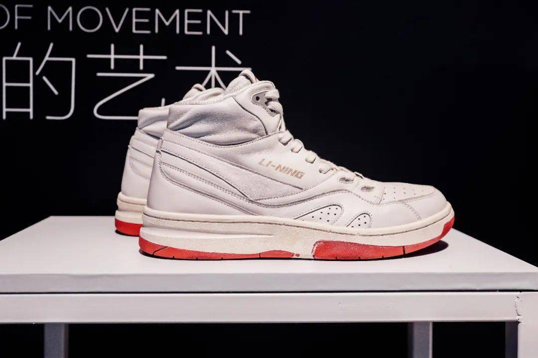 时装周|凭什么李宁能连续走时装周？凭这几双鞋就「足」以证明