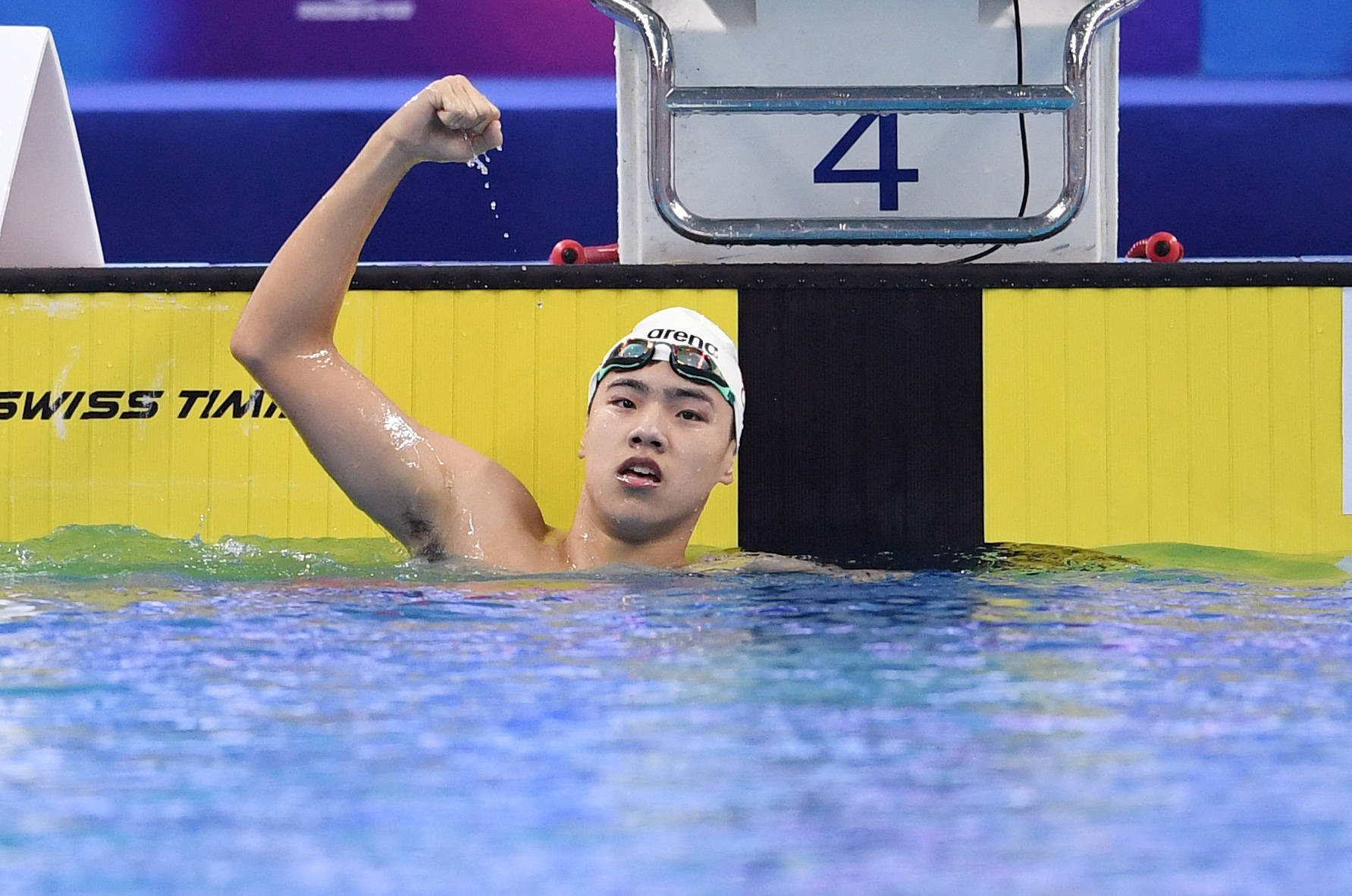 游泳——全国冠军赛:男子u15 200米个人混合泳决赛赛况_手机搜狐网