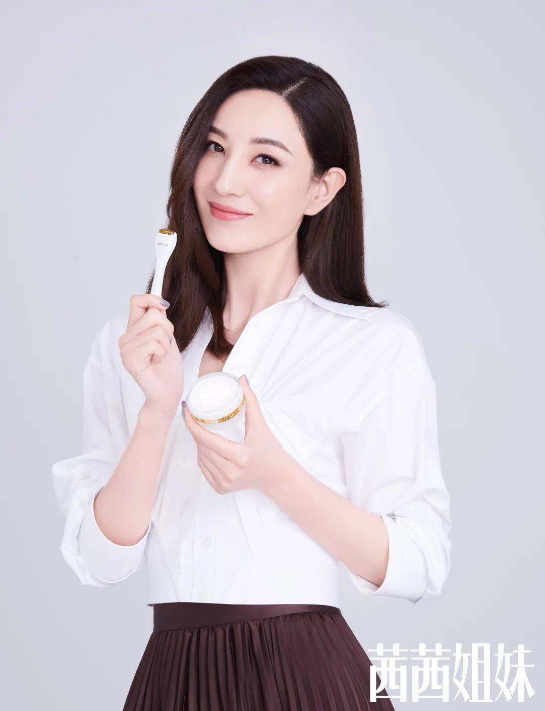 满分|乘风破浪的郑希怡永远飒气满分,快来揭秘她的“御龄魔法”~