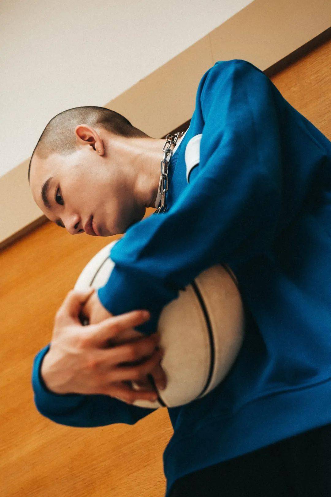 卫衣和|要做球场造型小霸王，你会怎么穿？