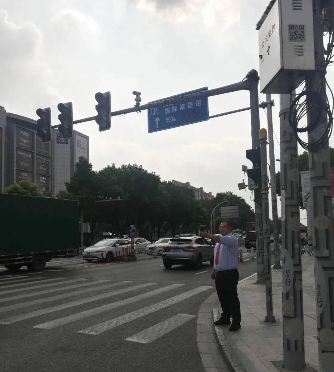 宜宾均莲人口_宜宾燃面图片