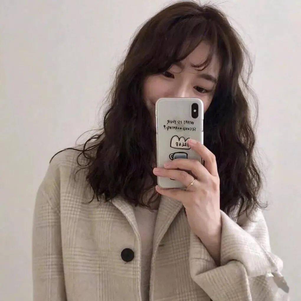 造型|入秋必选的第一款锁骨发造型