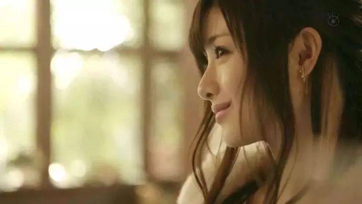 男人|石原里美结婚了！美成这样，会嫁给什么样的男人？