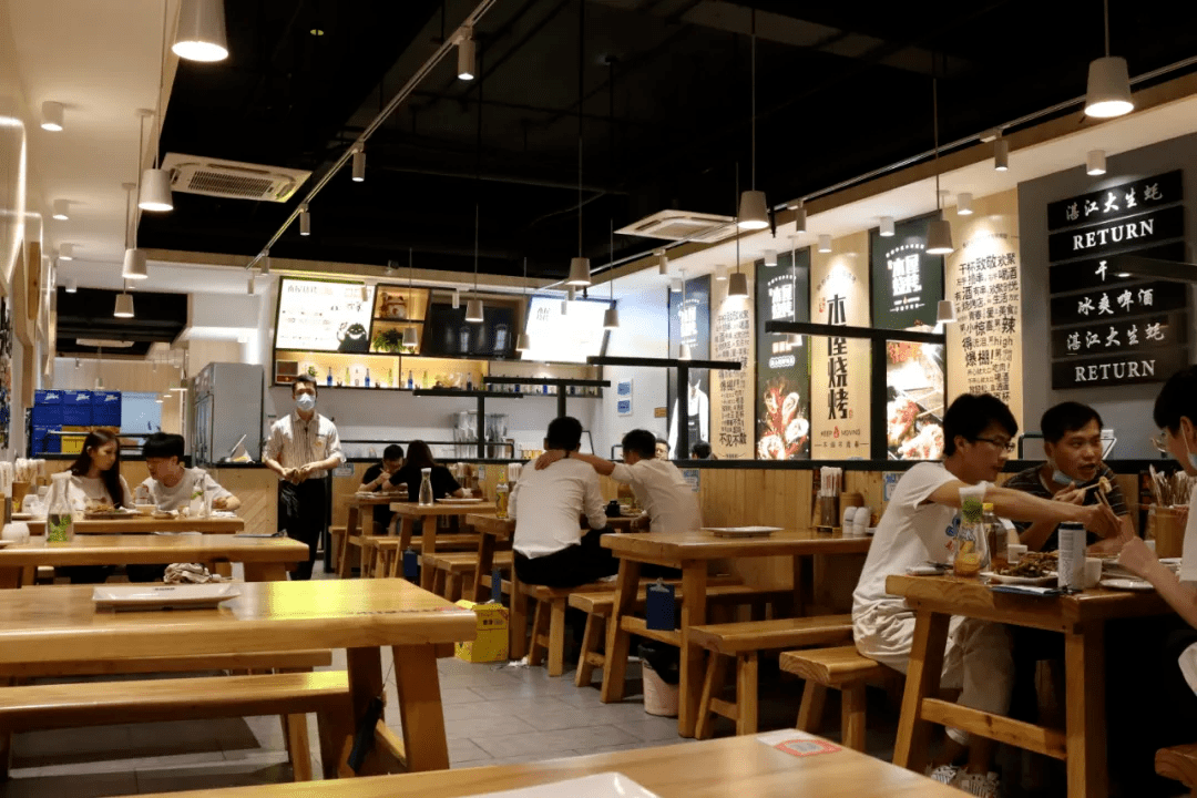 李家|现39.9/89.9享购门市价134/228元套餐【龙李家木屋烧烤】聚焦特色中式烧烤