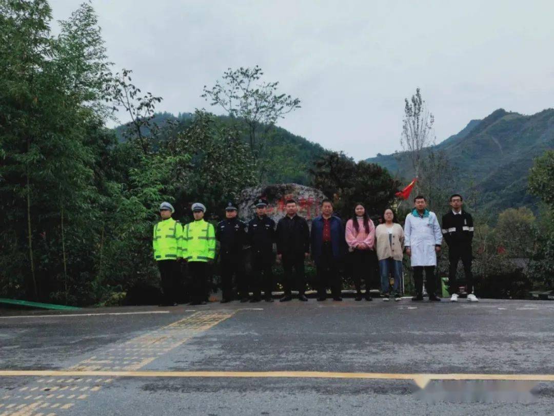 陇南康县长坝镇| 品花桥美食 赏古道秋景