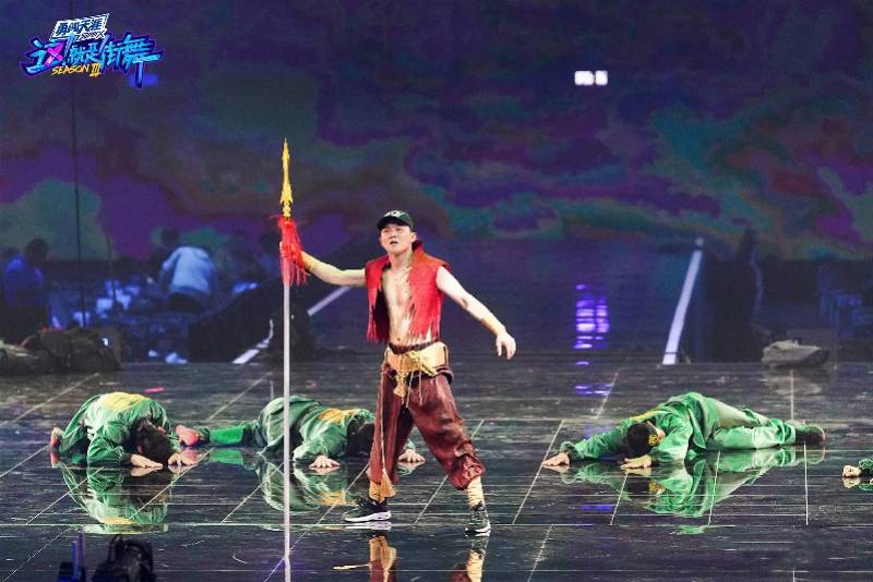 战队|《这！就是街舞3》落幕，杨凯成首位Bboy总冠军