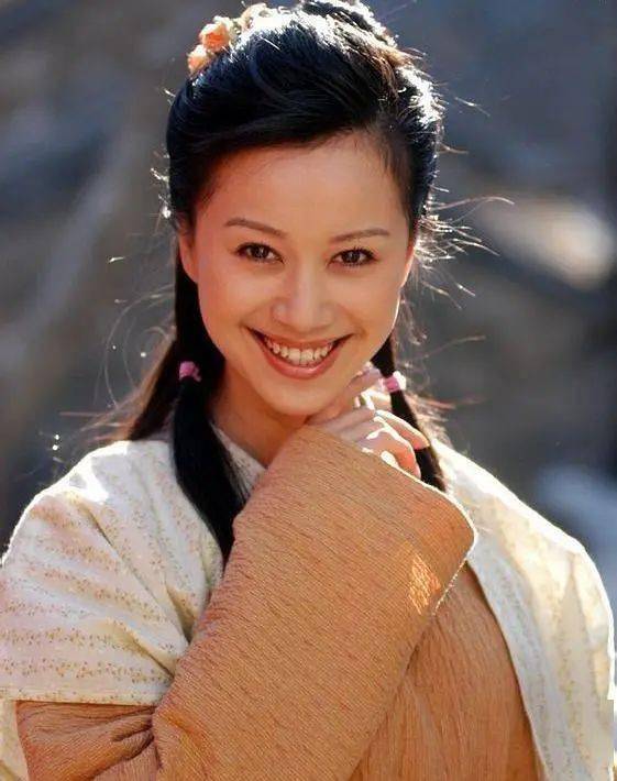 面膜|从内衣模特到老戏骨 如今她只能靠Angelababy搏关注？