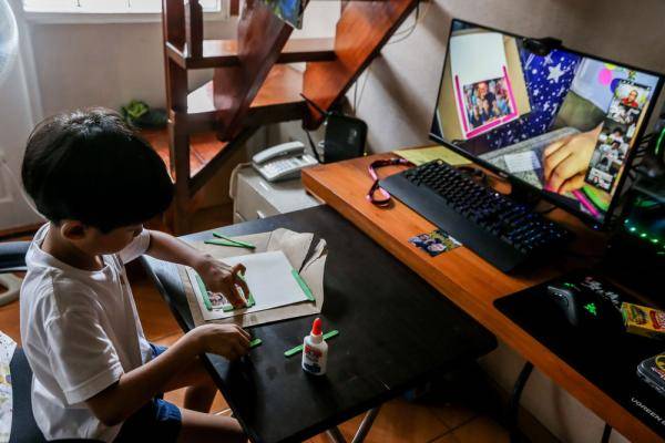 菲律宾|菲律宾：开学首日网上见