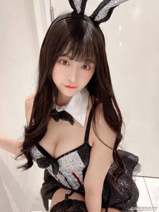 写真|超越业界的正妹模特真岛なおみ 八月节日限定扮装