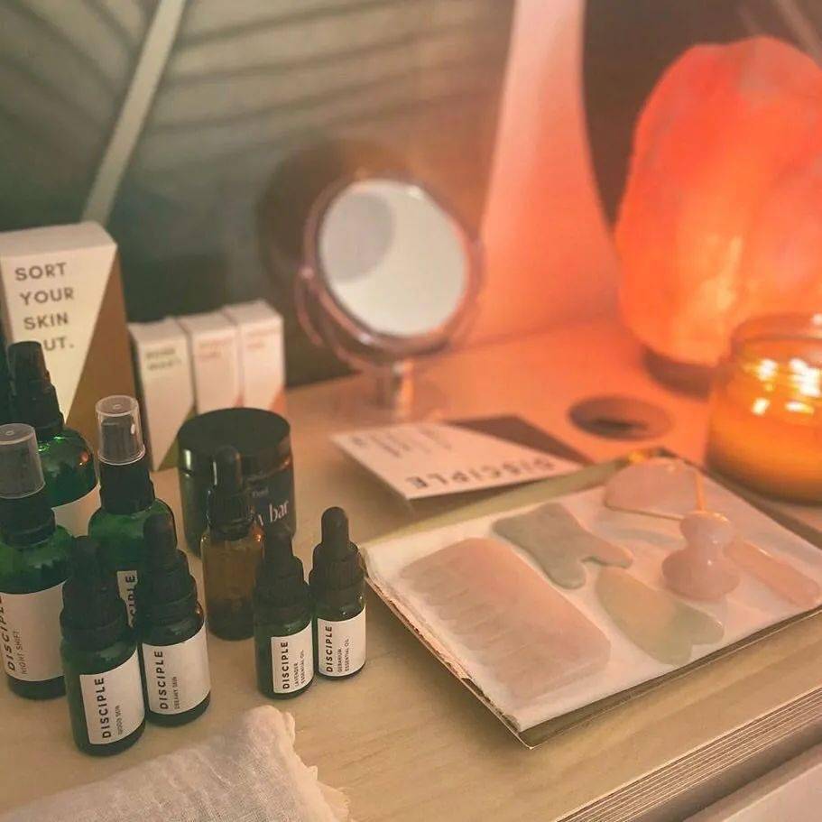 奶茶|比起第一杯奶茶，秋天我更需要的是美容油！