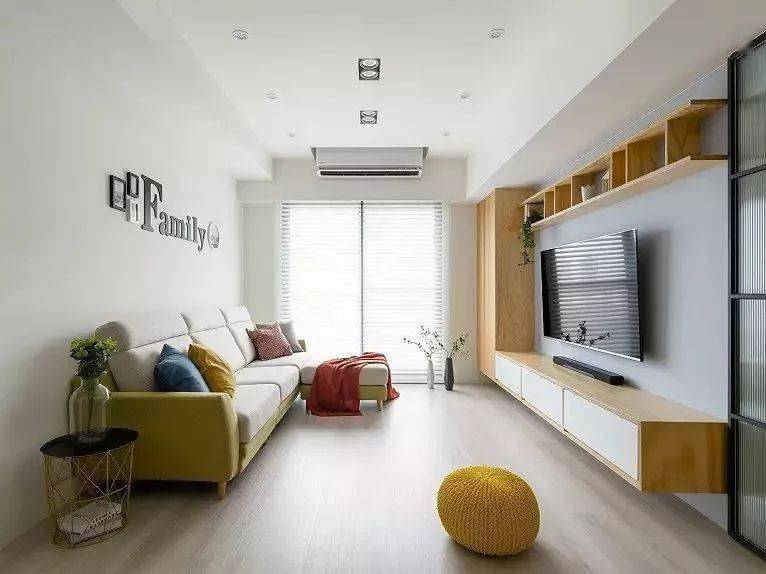 能越|选对了电视柜，小户型也能越住越大！