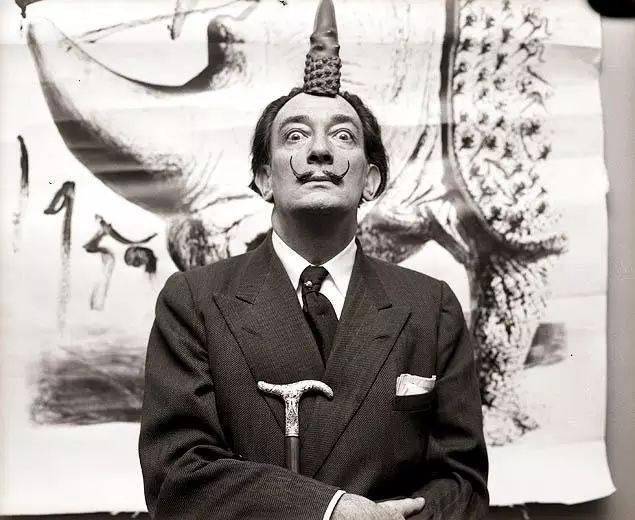 摄影|达利:疯狂的天才就是疯狂得无所不能