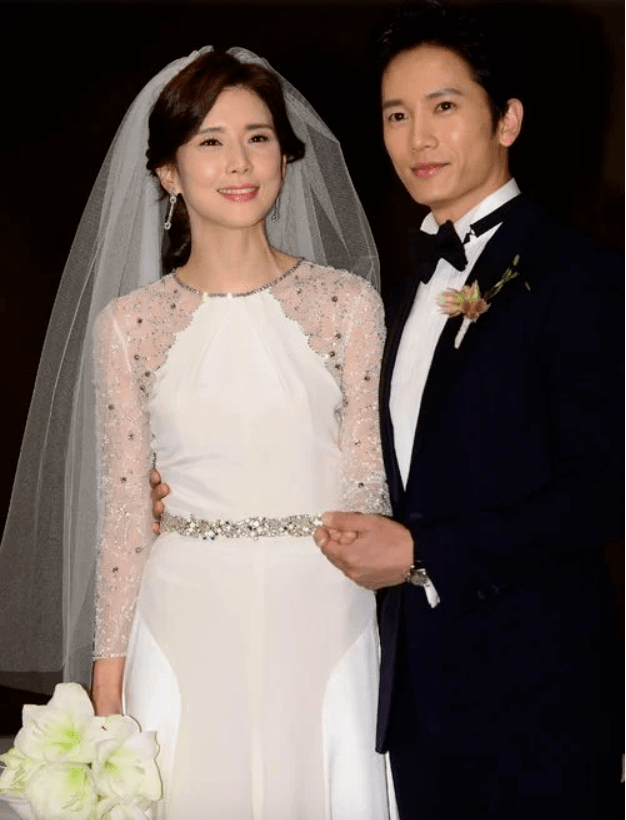 池晟×李宝英