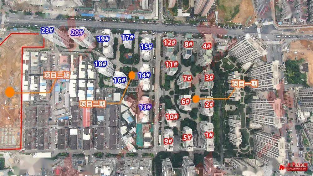 地理位置极其优越的卧龙小区:三期正在进行地下室基础