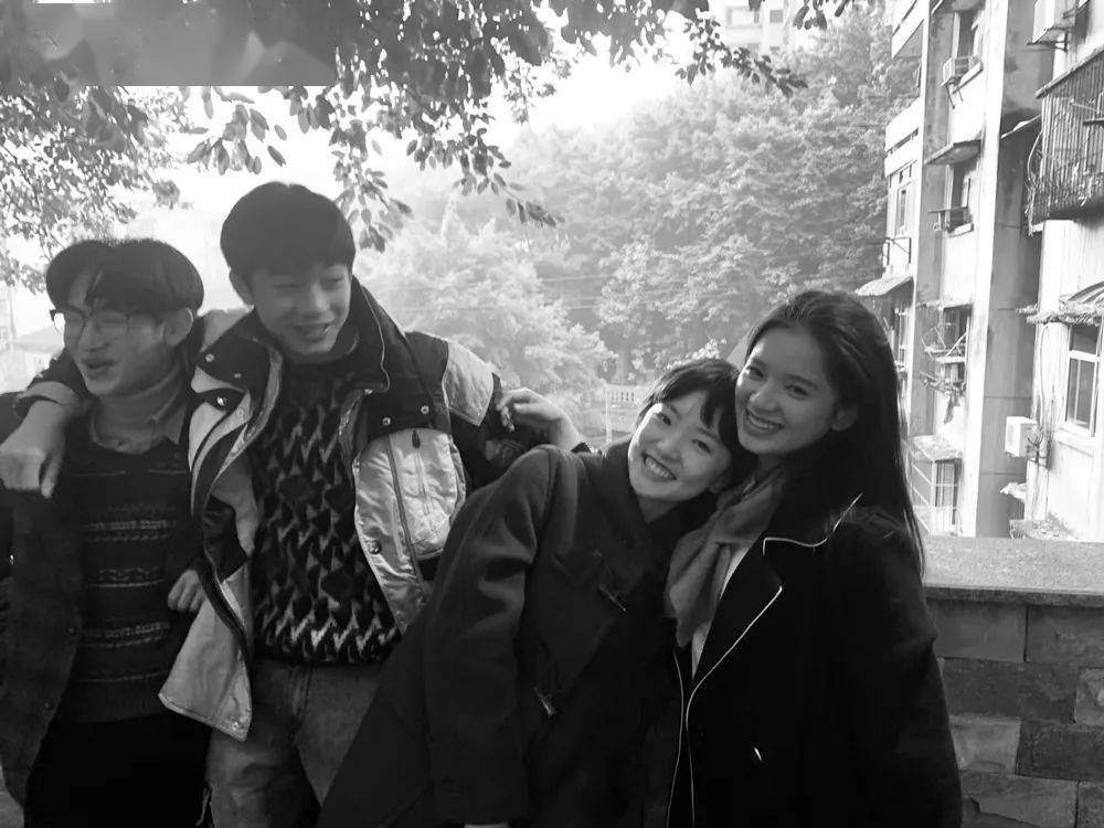 周迅|20岁零作品的她 和周迅陈坤同框都稳坐C位 到底什么来头？