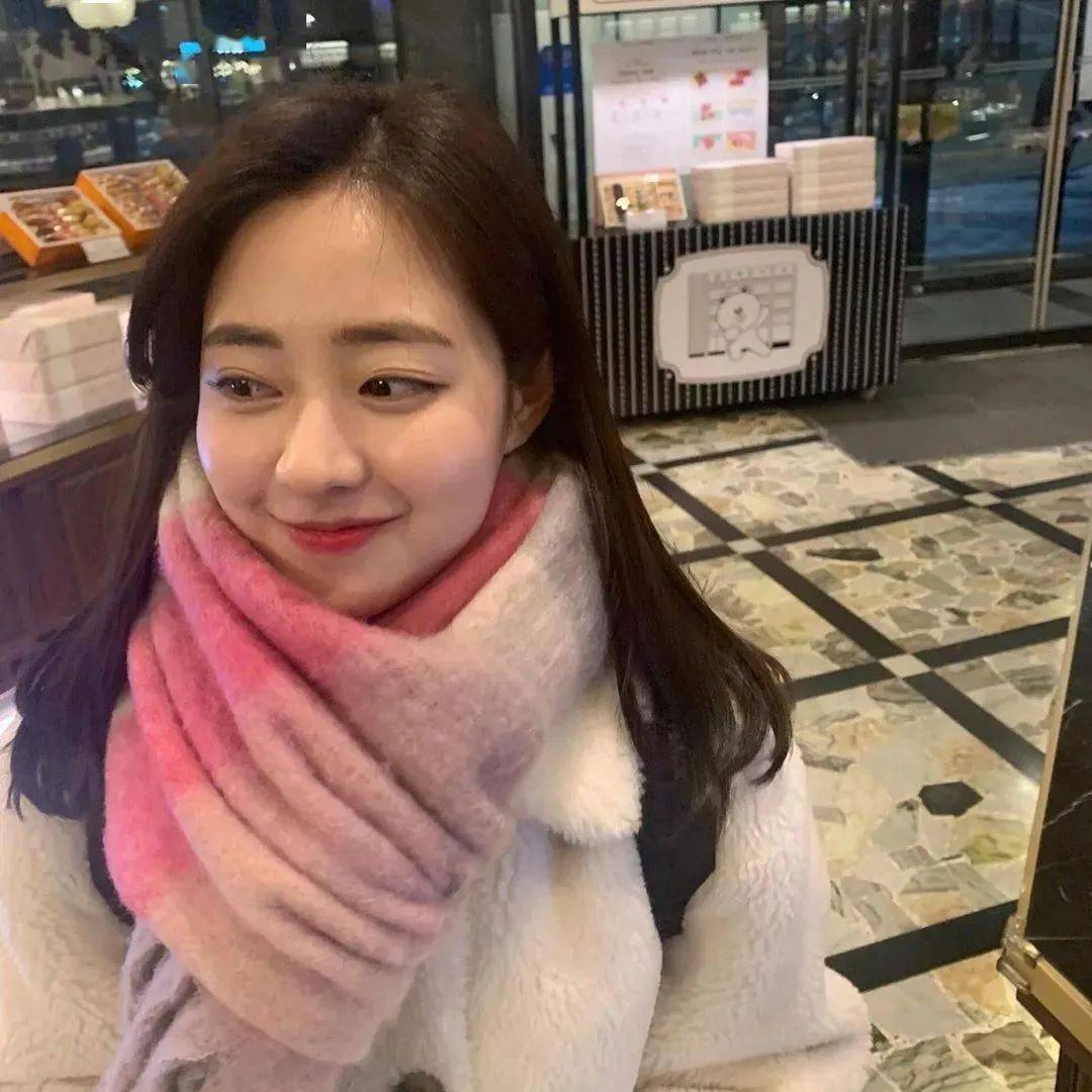 春香|美翻了！23岁撞脸“金泰熙”的她，拿下了韩国选美冠军！