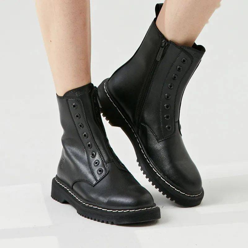 刘涛今|刘涛今秋战靴，一穿增高5cm？英伦百年传承，防水防污！