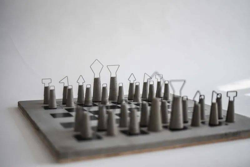 棋子|建筑大师为何都要设计自己风格的国际象棋？