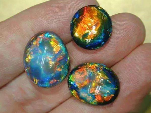 生辰|十月生辰石