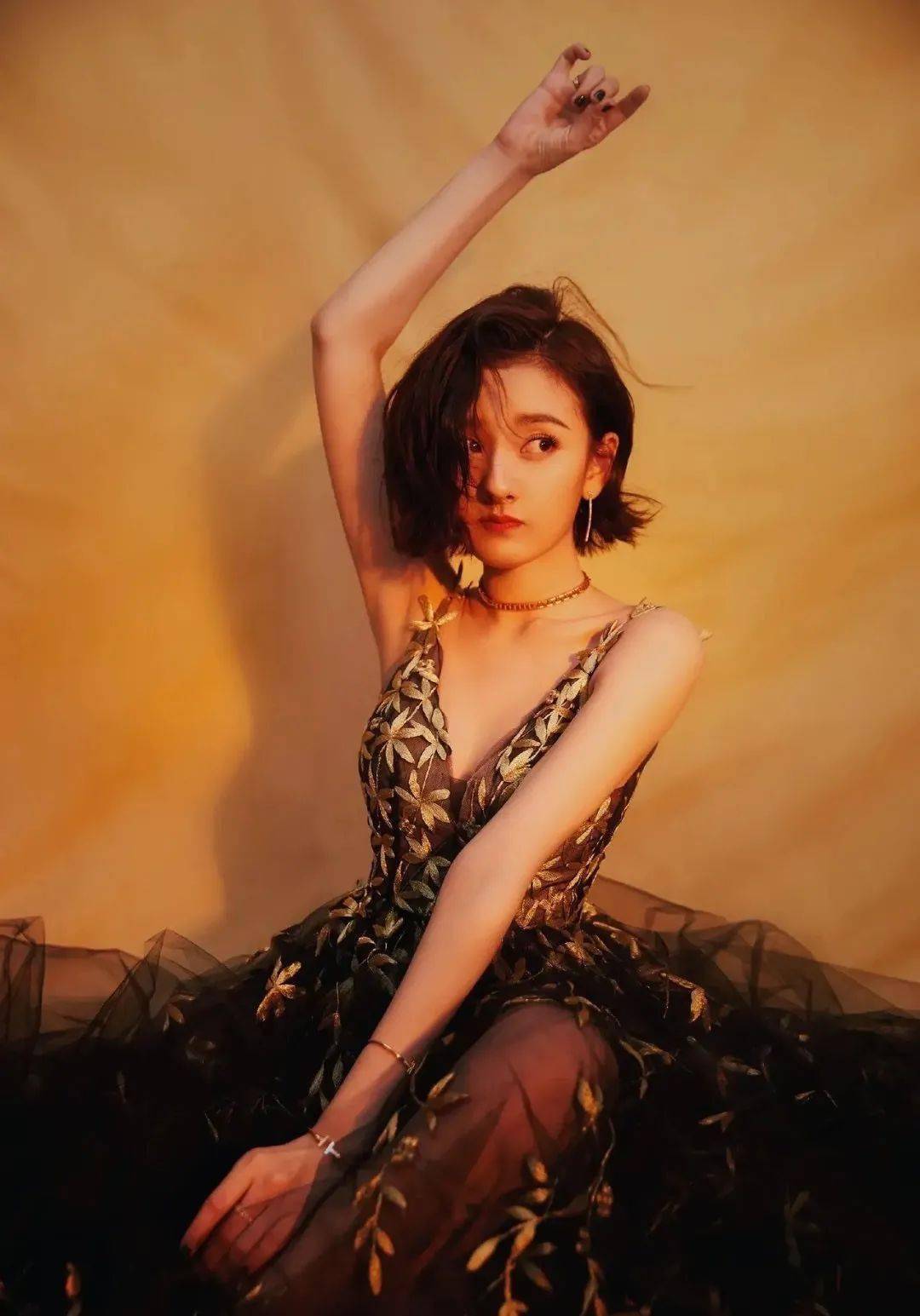 短发|2020 秋冬发型趋势，风情万种都是你